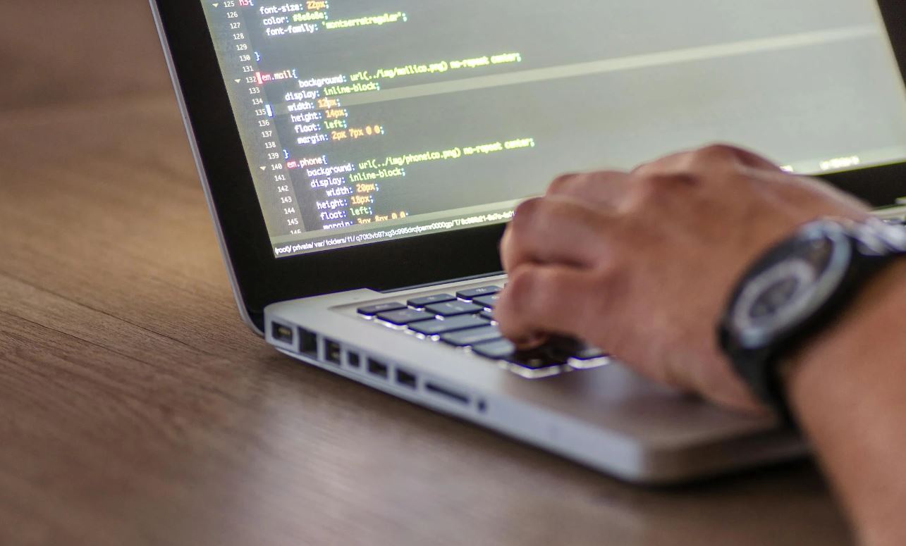 Windows 11 for Developers: Key Tools and Features – BCU